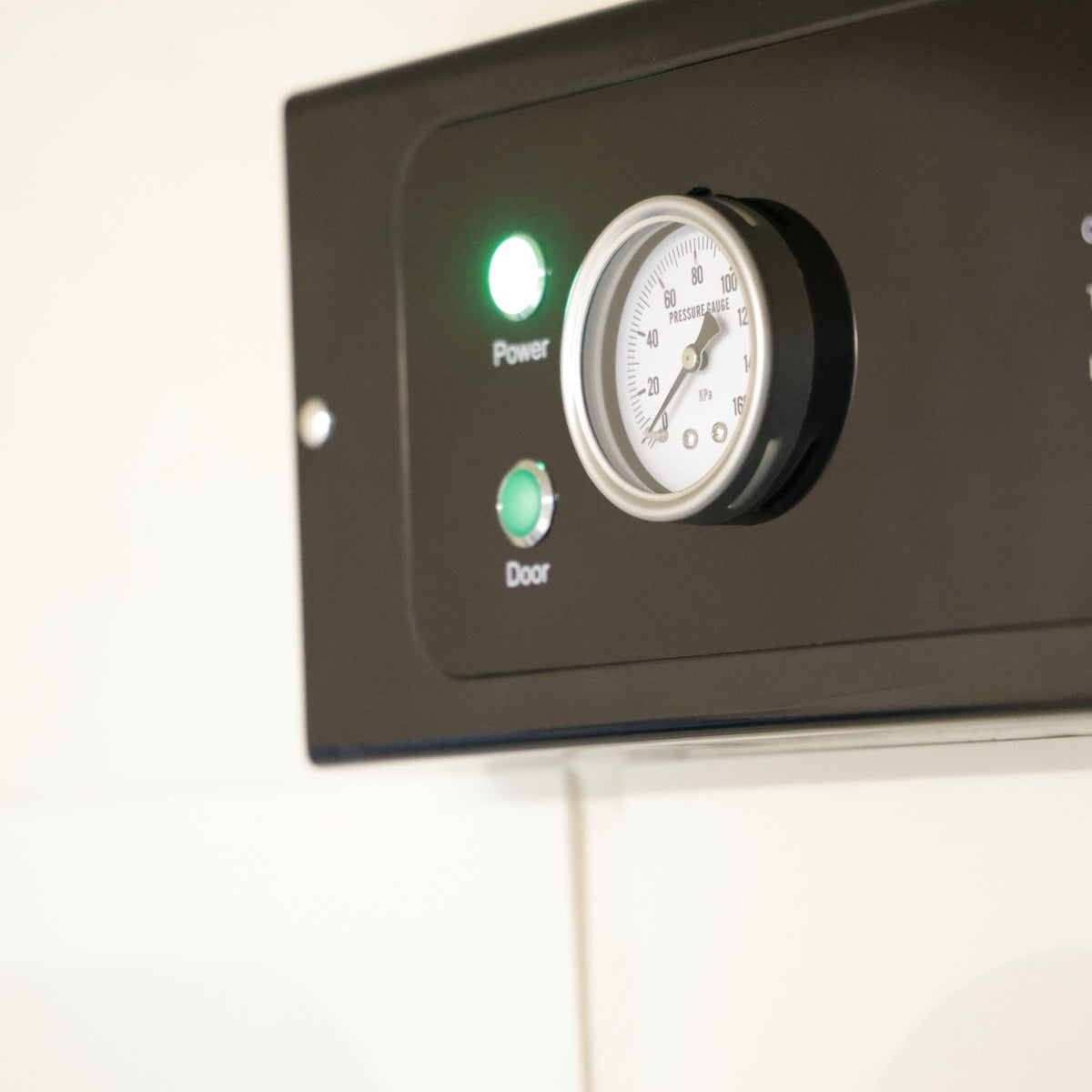 TimePod Ultra 2™ – 2 Person 2.0 ATA Hyperbaric Chamber | MedEq Fitness