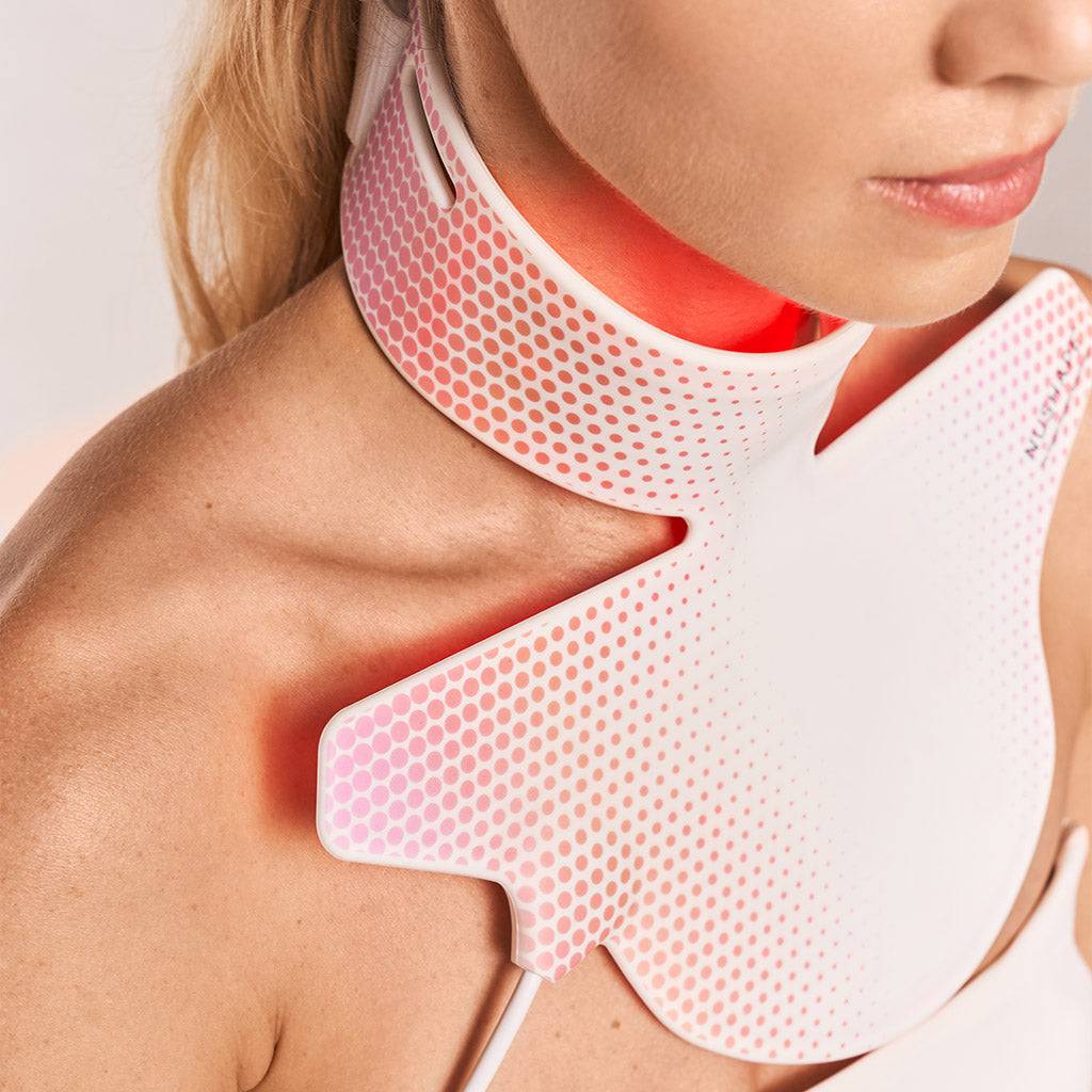 The Nushape Neck Piece, a Revolutionary LED Neck Mask — front view