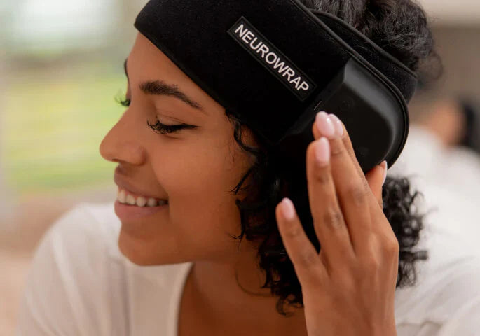 NeuroWrap Pulse PRO - Red Light & PEMF Therapy head wrap
