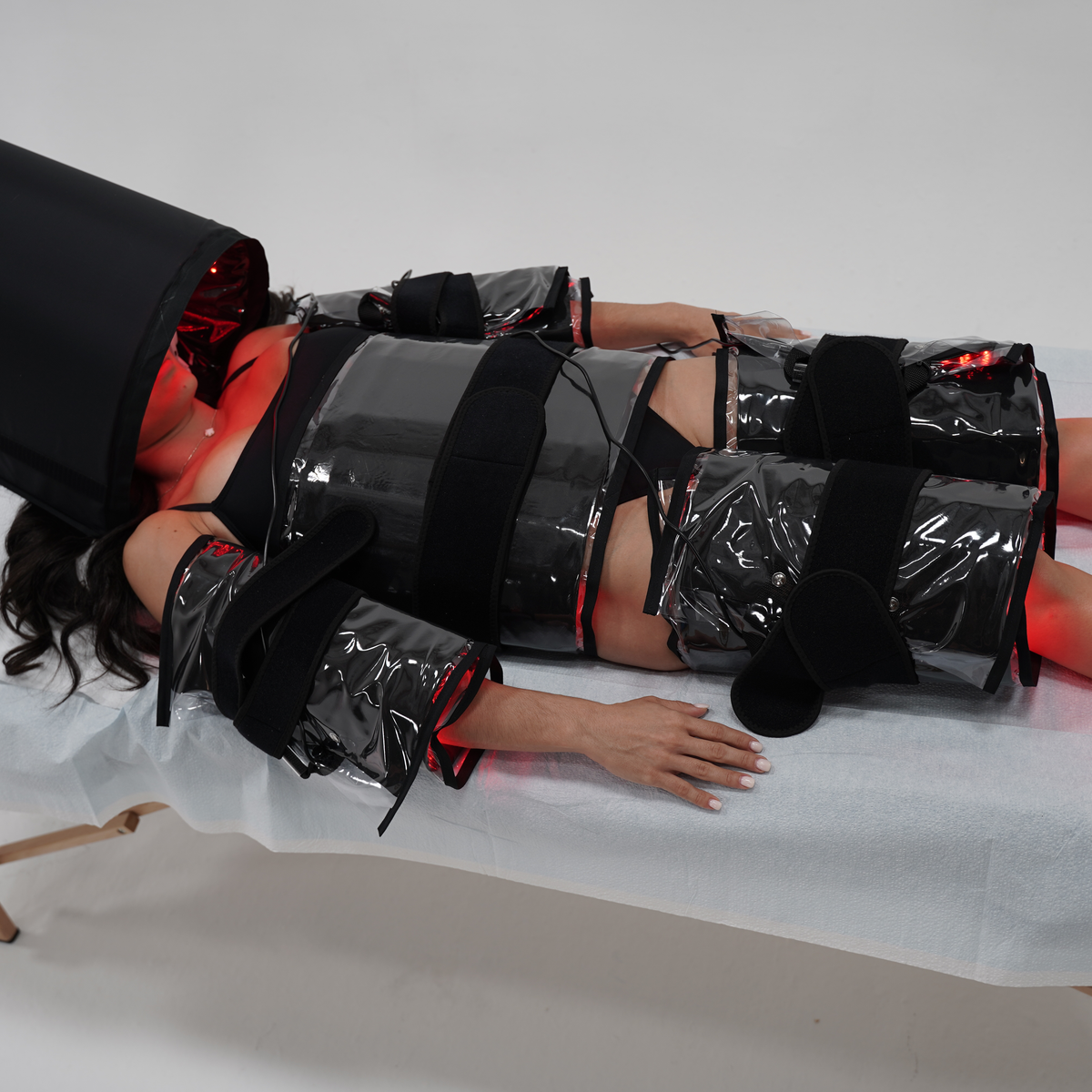 Full Body Red Light Therapy System 12,690 LED's in System. Includes 4 Pads 11" X 27", 2 Pads 11' X 16", 1 Face Dome, 1 Chin Pad