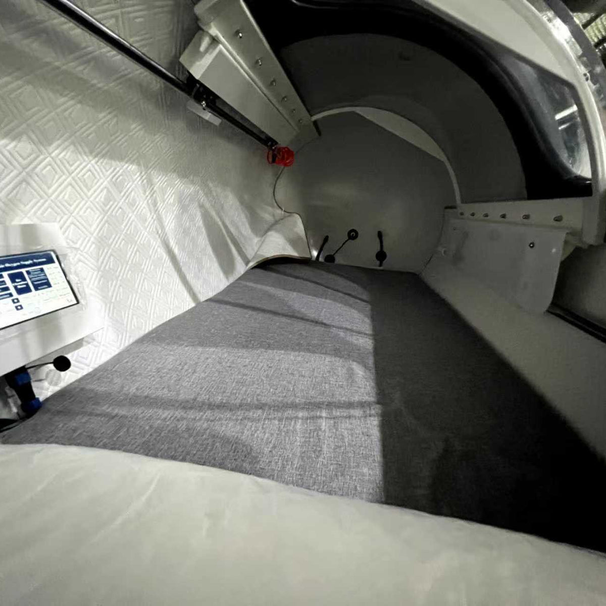 TimeCapsule C750+ Aluminum Alloy Hyperbaric Chamber Premier Edition Limited